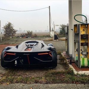 Meet your Posher, Harrison